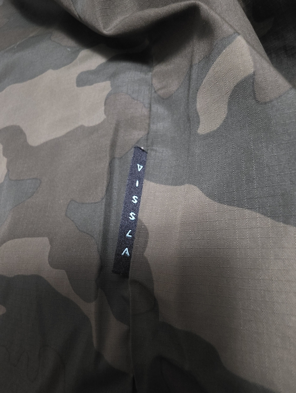 VISSLA Men's Olive Camo Hooded Windbreaker Jacket Size Large - Picture 9 of 12
